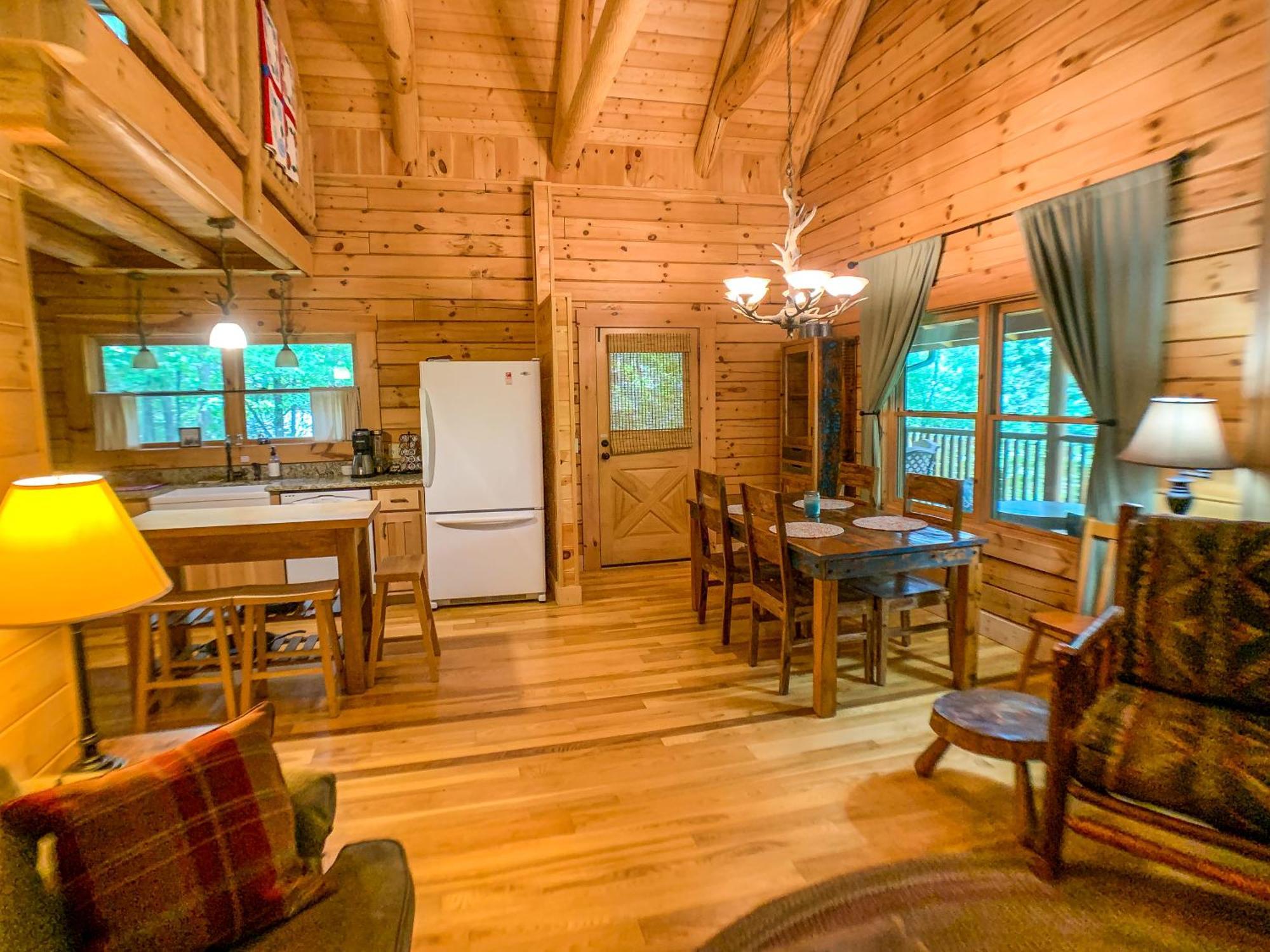 Pine Log Lodge Jefferson المظهر الخارجي الصورة