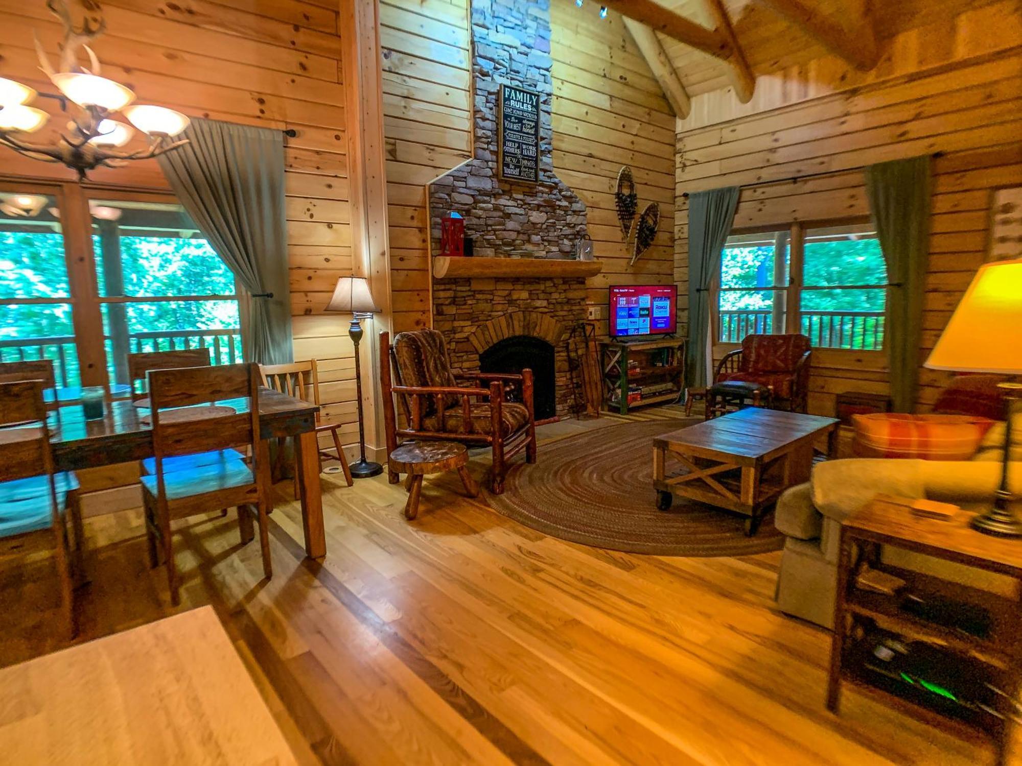 Pine Log Lodge Jefferson المظهر الخارجي الصورة