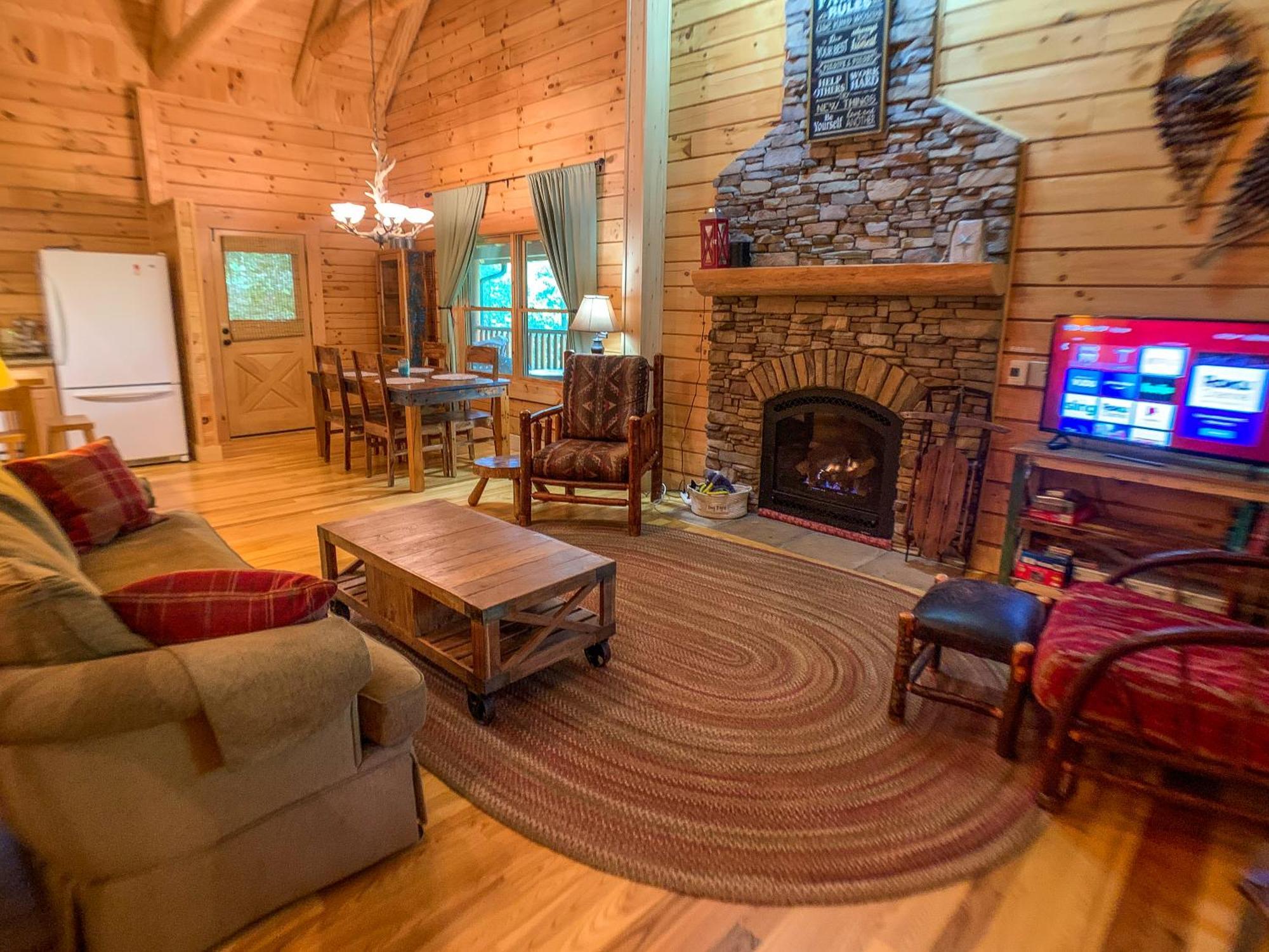 Pine Log Lodge Jefferson المظهر الخارجي الصورة